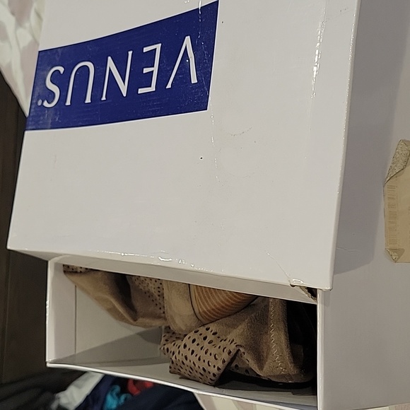 Tan over the knee boots size 6 - Picture 4 of 4